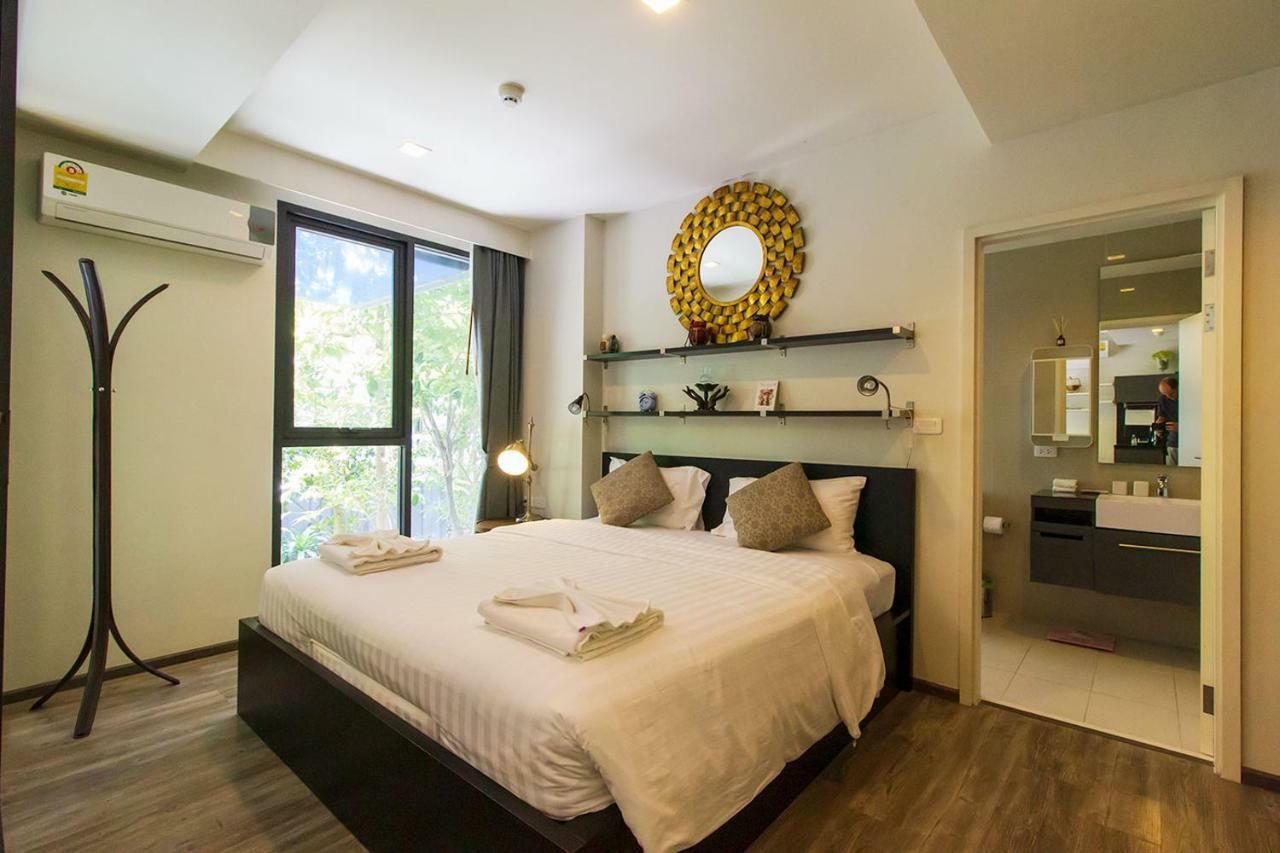 The Deck Condominium Patong Beach Exterior photo